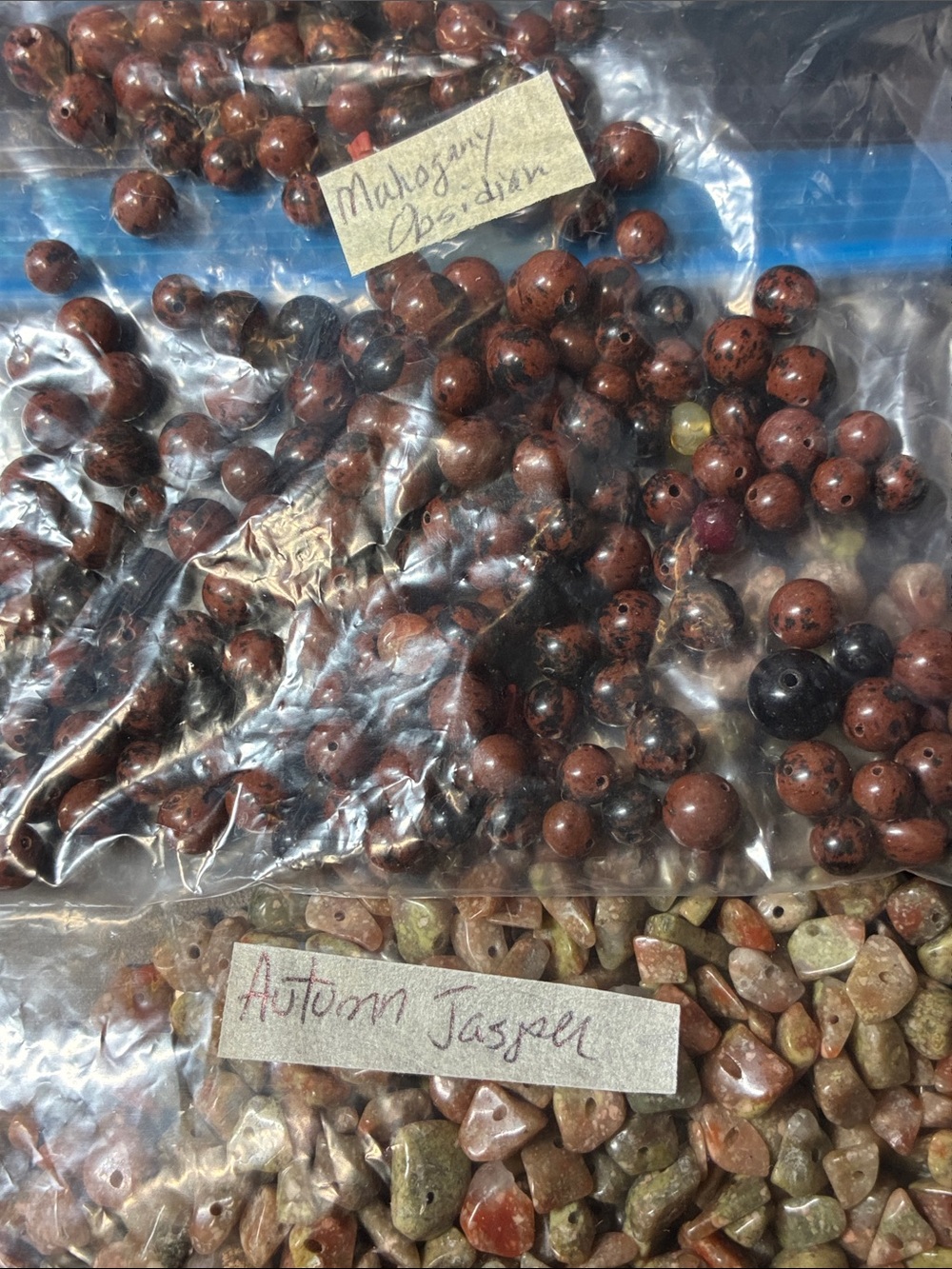 Lot of 2+ pounds of assorted gemstone Beads in Blue, Green, Pink, White, Brown - Picture 4 of 13